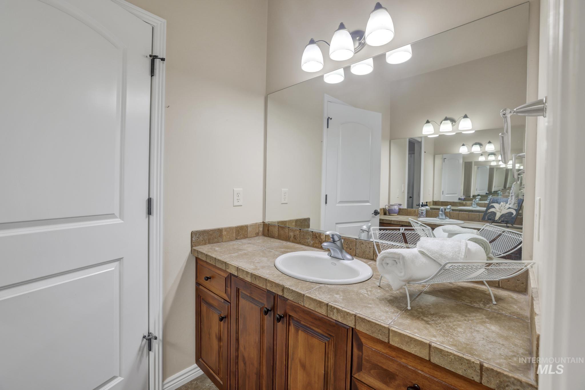 881 Morning Sun Dr Property Photo 32
