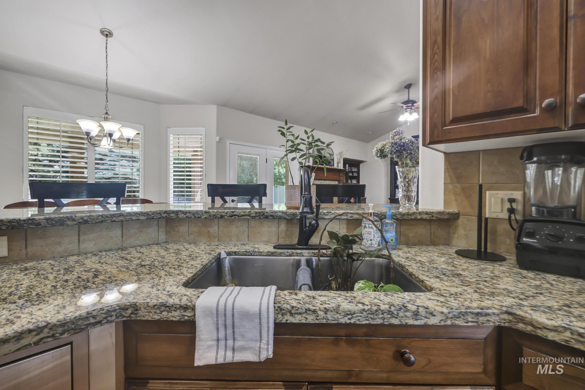 881 Morning Sun Dr Property Photo 36