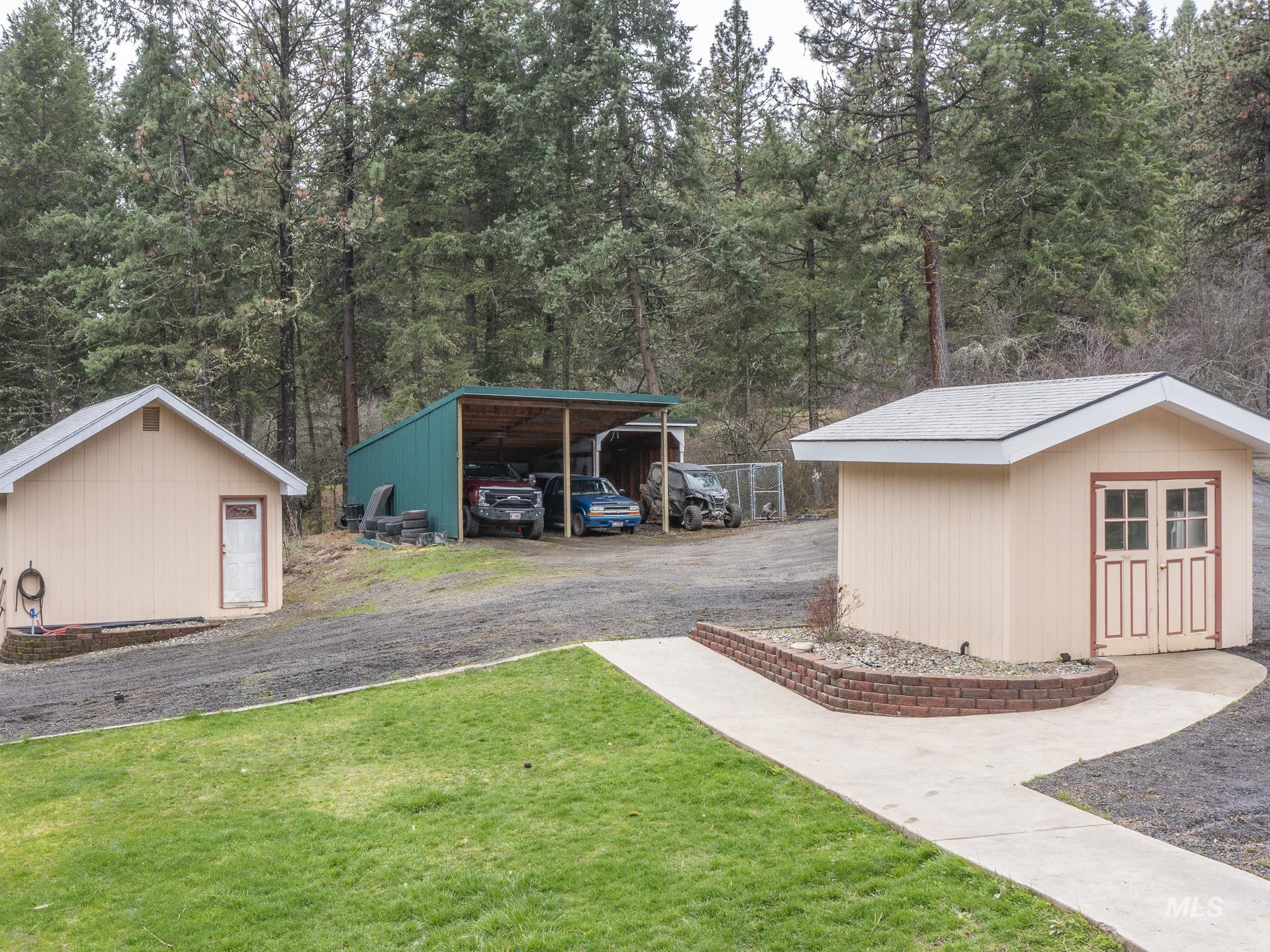 77 Poplar Drive Property Photo 8
