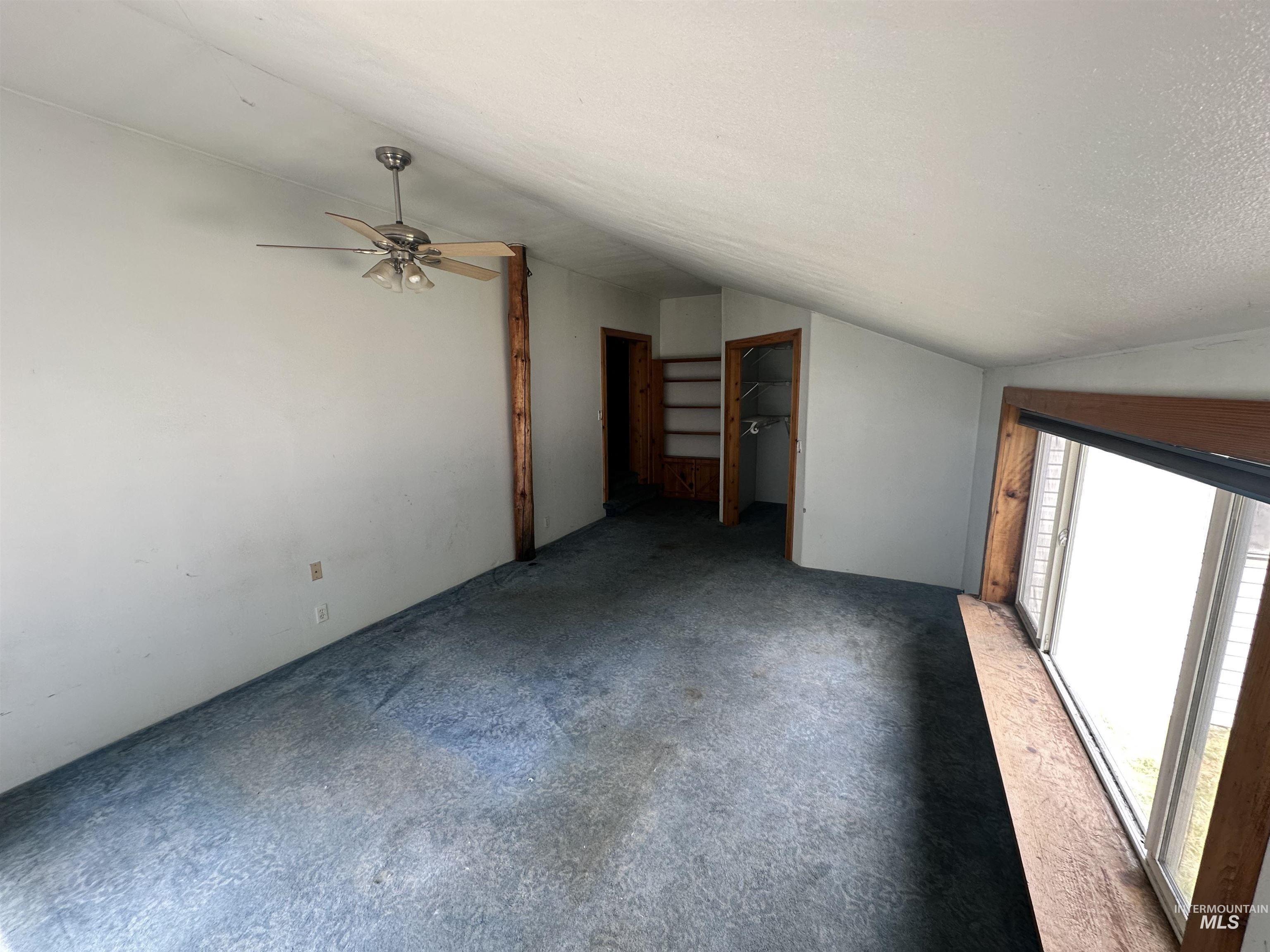 140 Ridgeway Property Photo 26