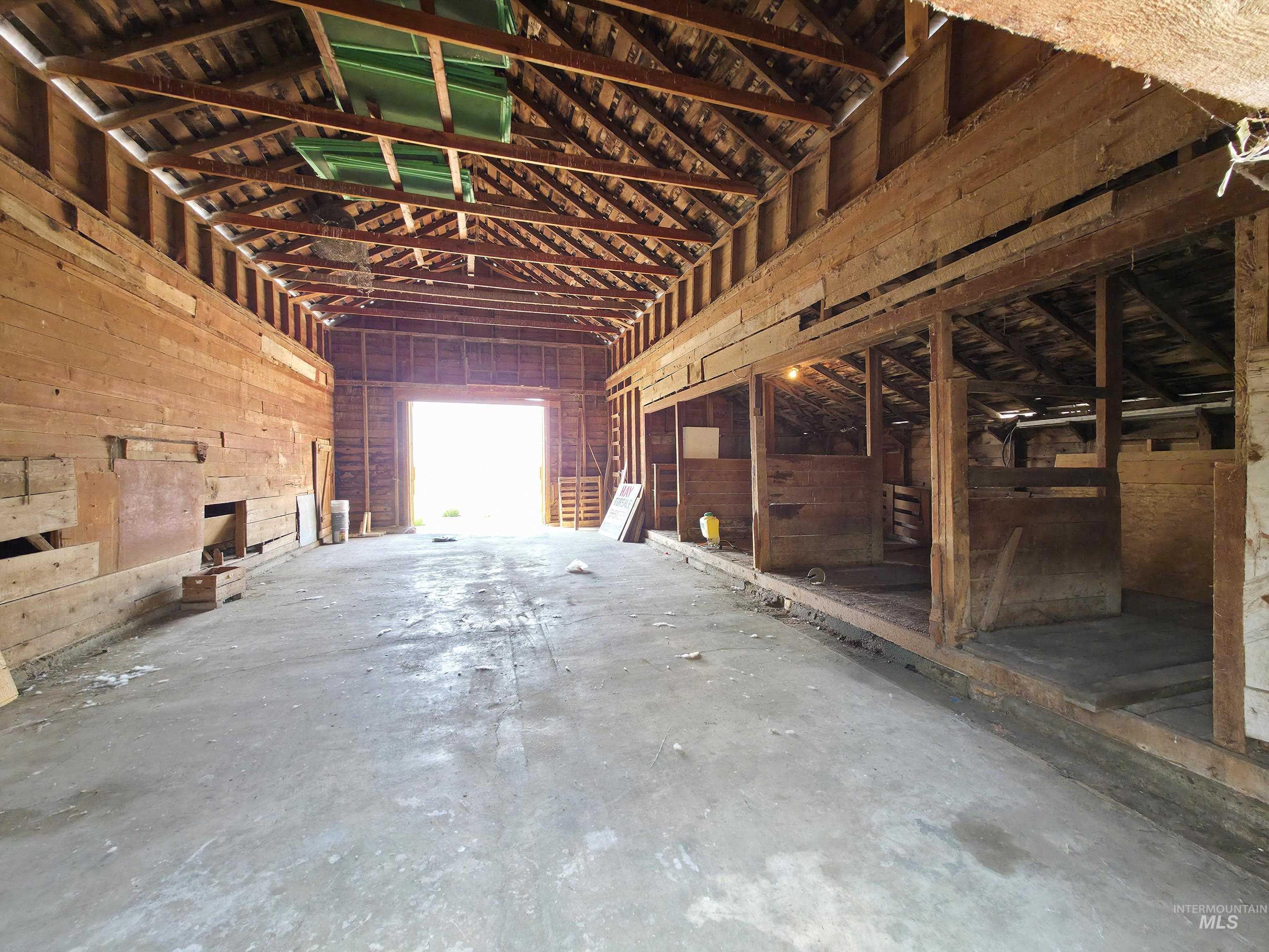 1199 County Rd 70 Property Photo 19