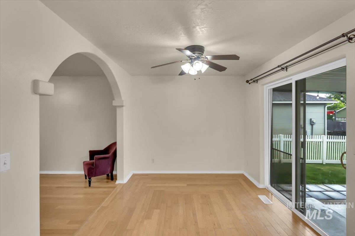 8923 W Banjo Drive Property Photo 9