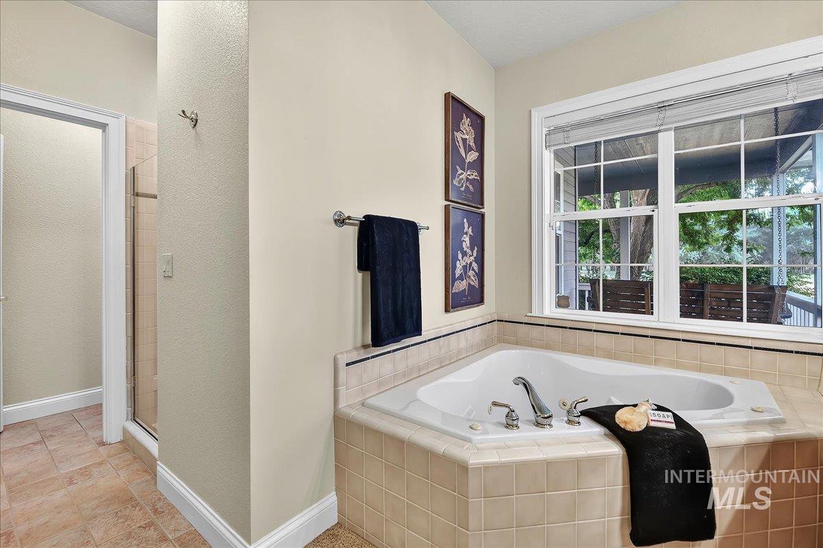 1714 Melrose Ave Property Photo 17