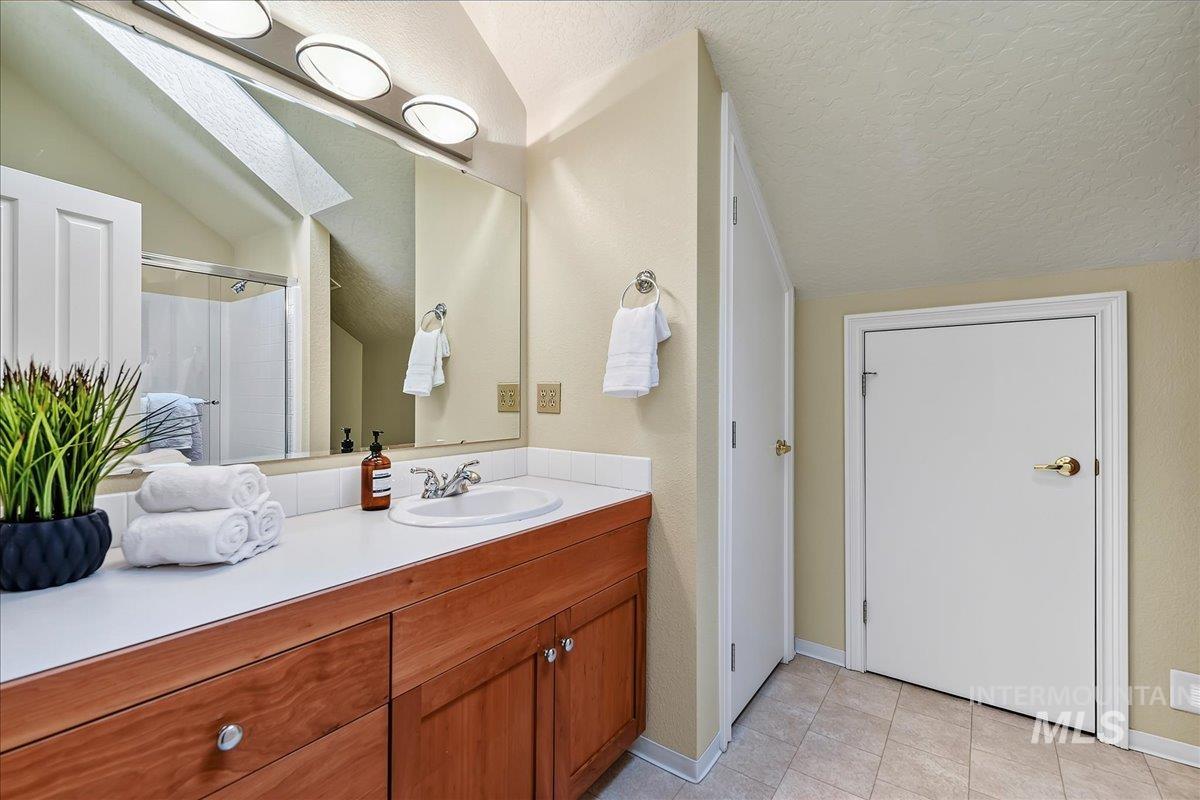 1714 Melrose Ave Property Photo 25