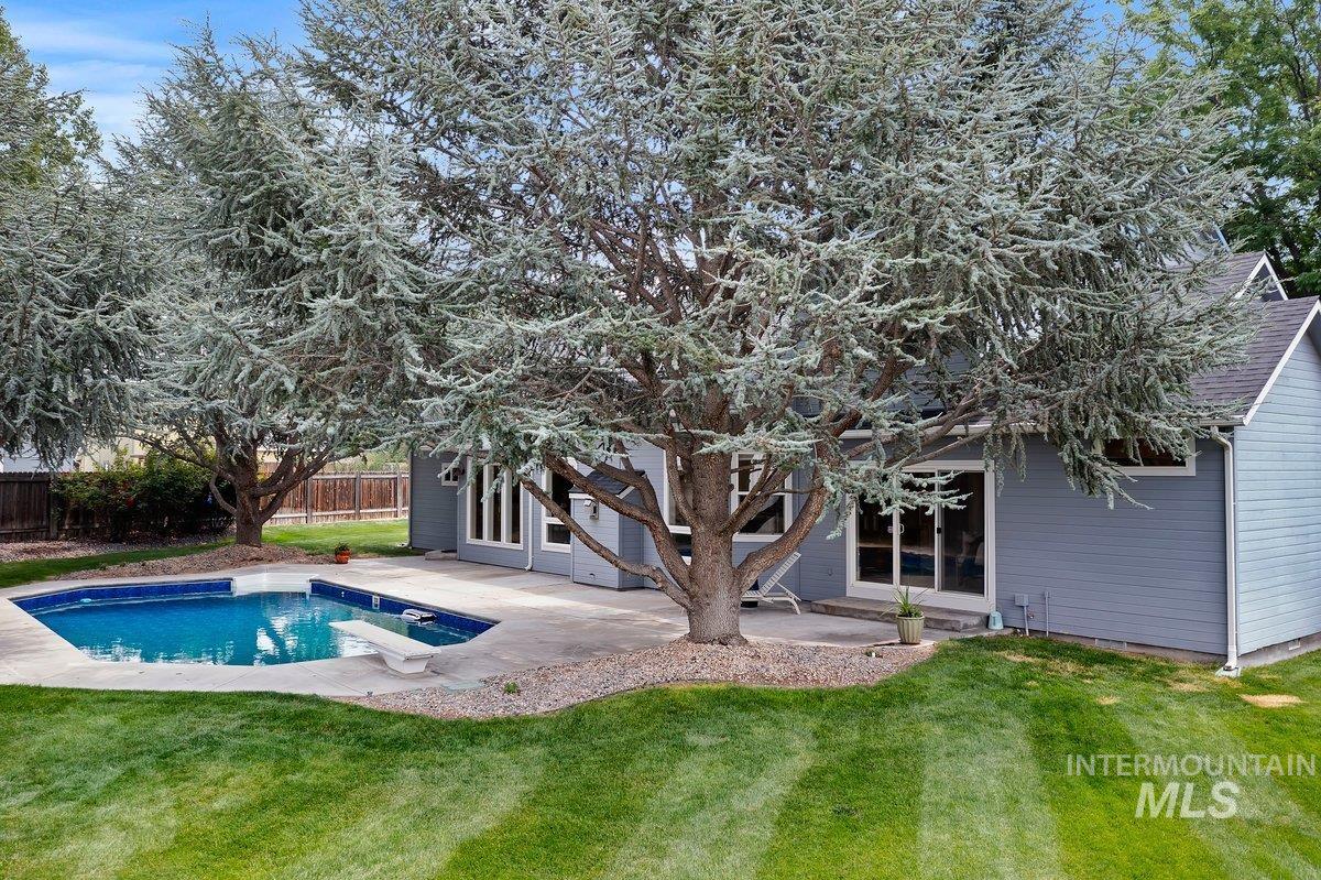 1714 Melrose Ave Property Photo 35