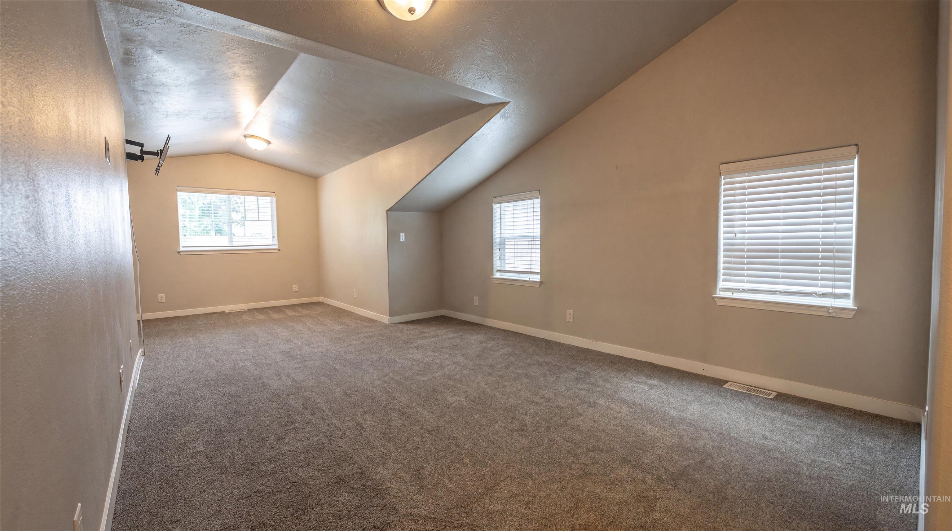 6414 W Russett Property Photo 12