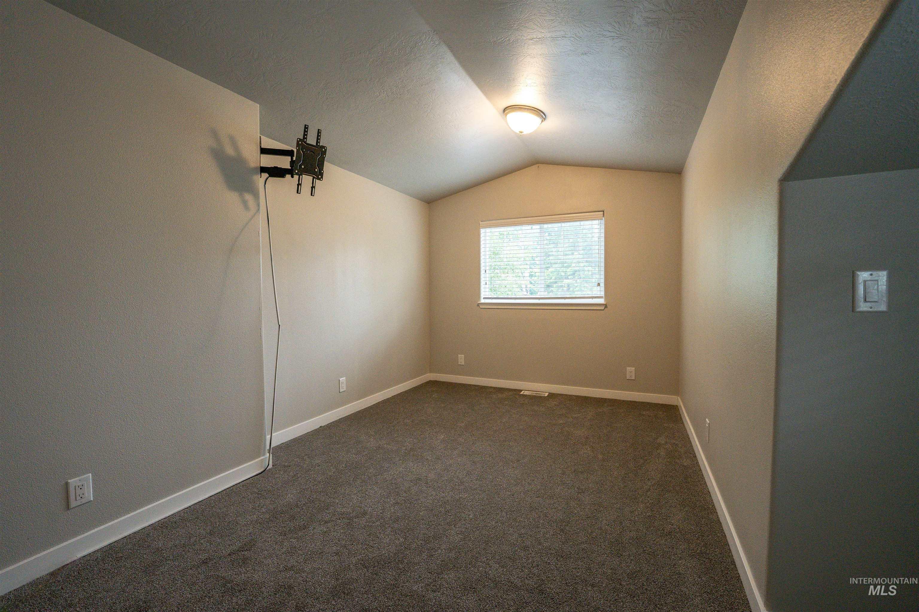6414 W Russett Property Photo 13