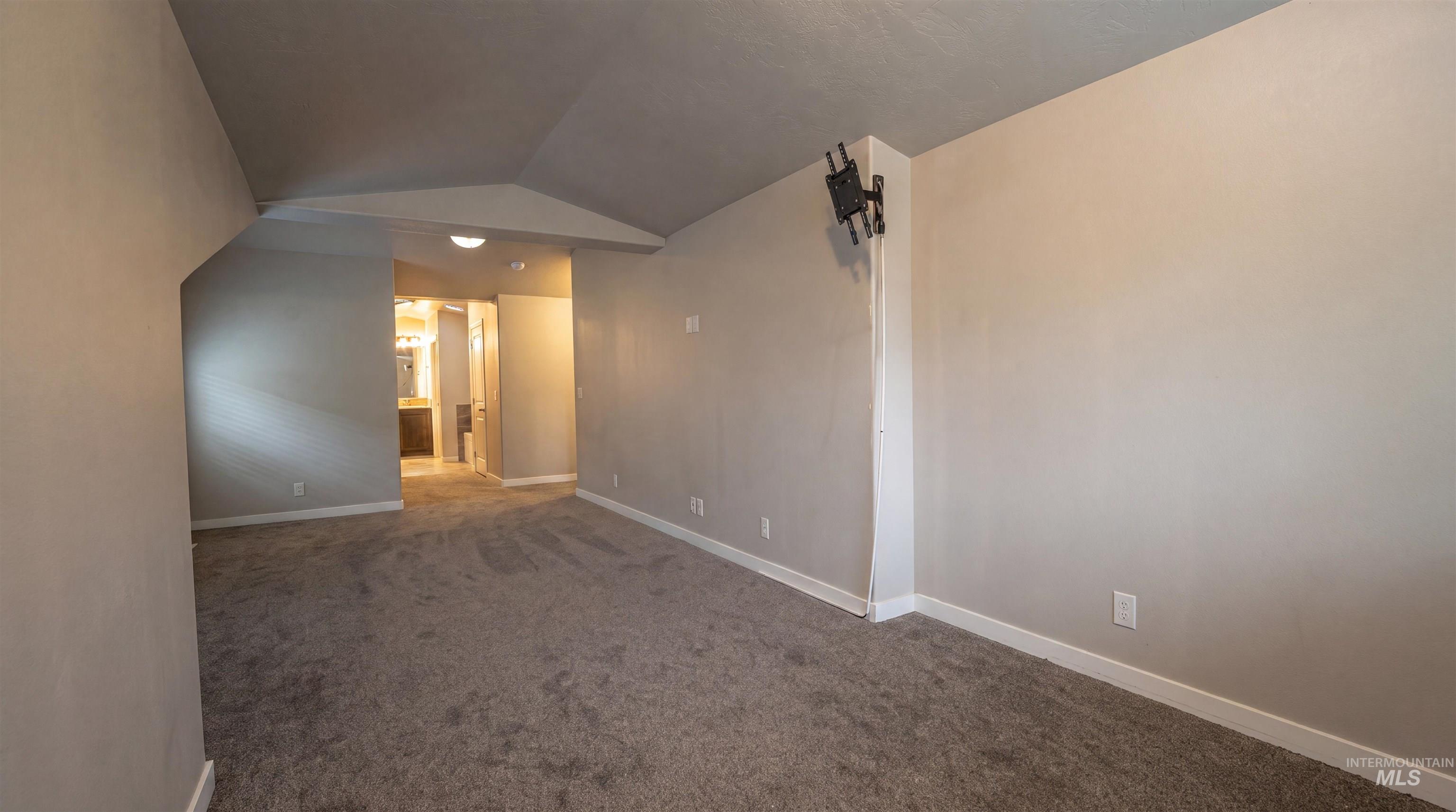 6414 W Russett Property Photo 14