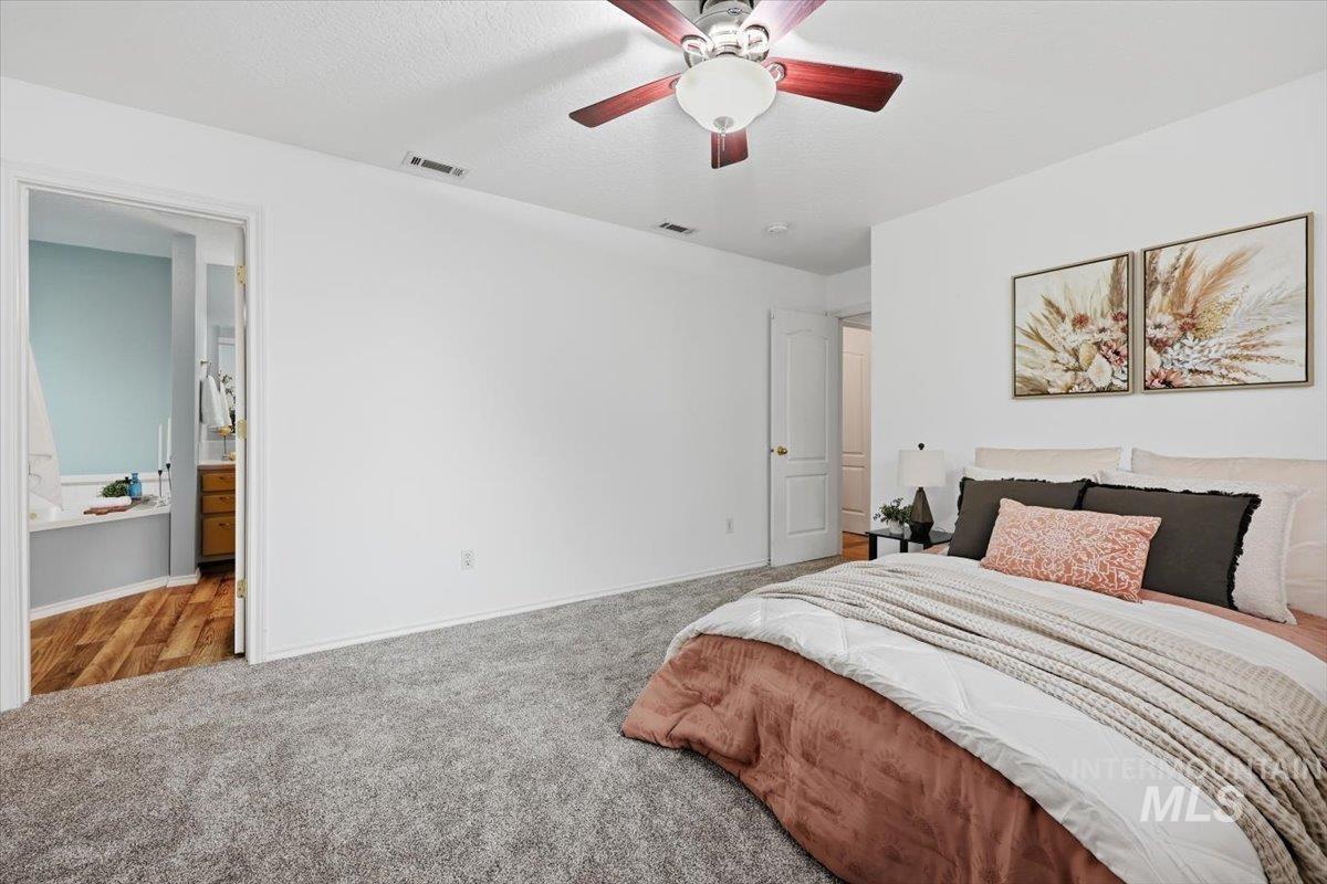 3912 Stonegate Way Property Photo 18