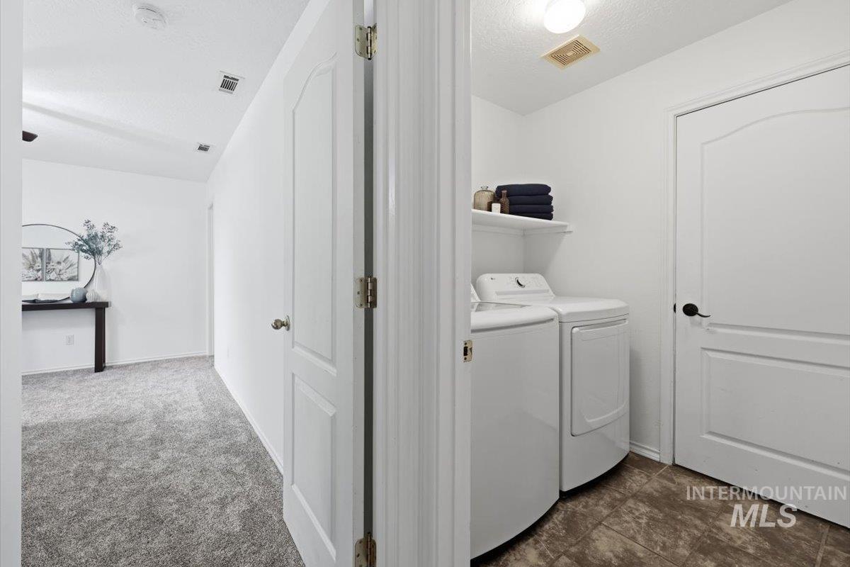 3912 Stonegate Way Property Photo 24
