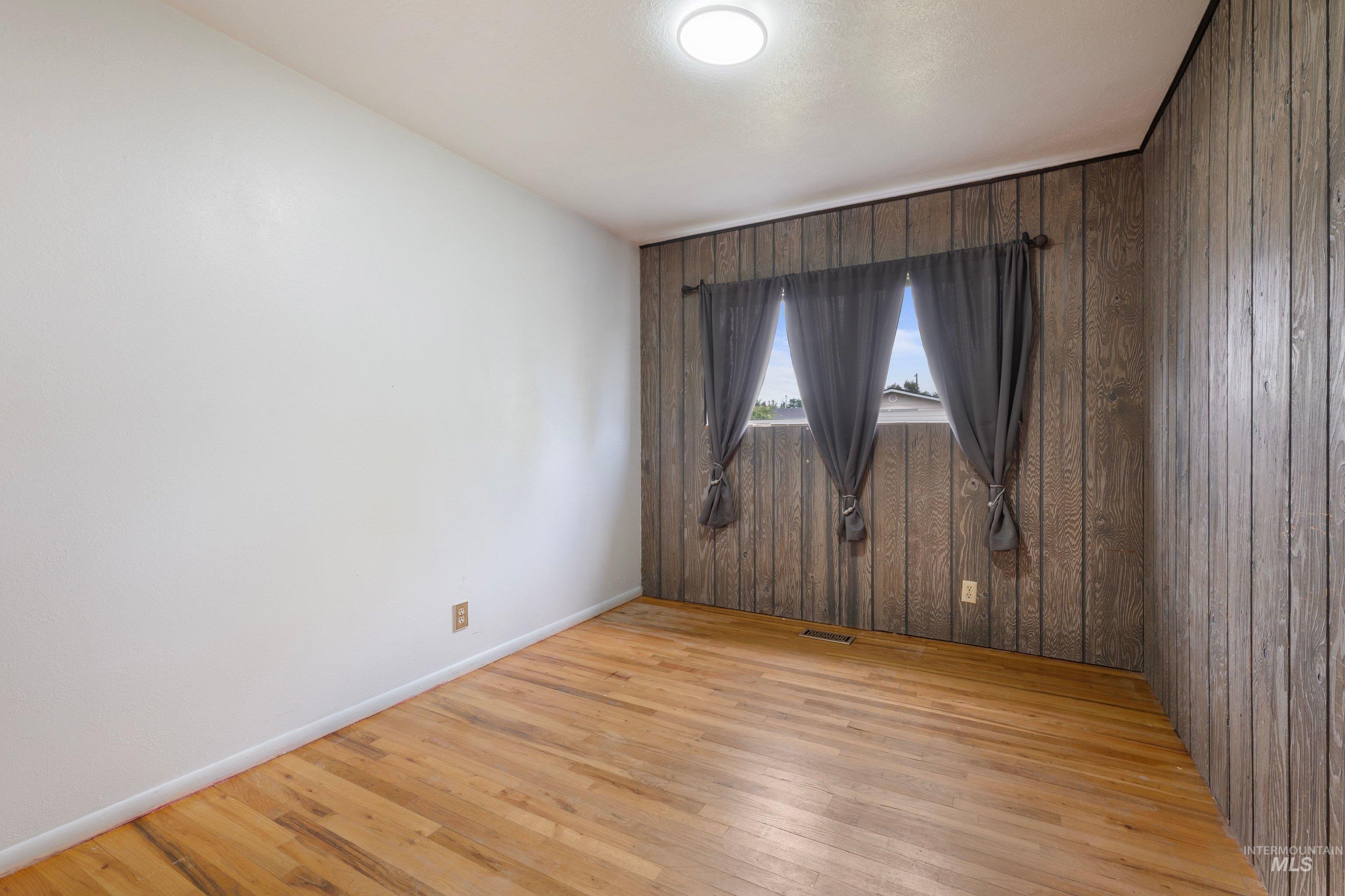6307 W Colonial Drive Property Photo 10