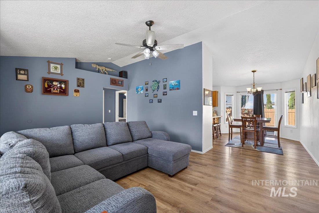 3408 S Michigan Ave Property Photo 5