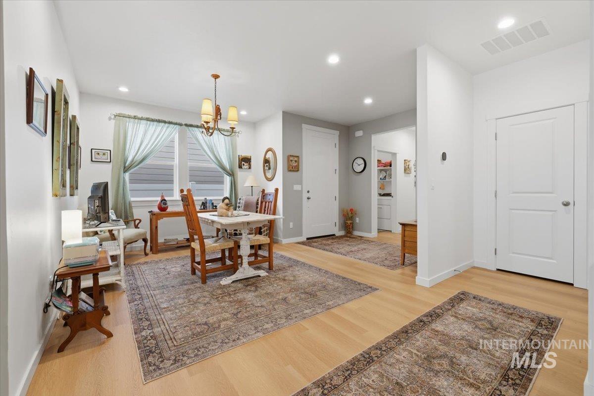 14591 Wing Spread Ct. Property Photo 4