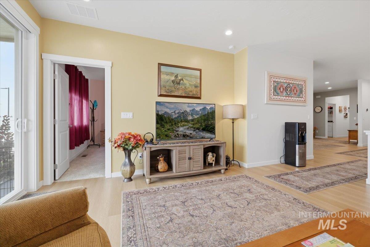 14591 Wing Spread Ct. Property Photo 11