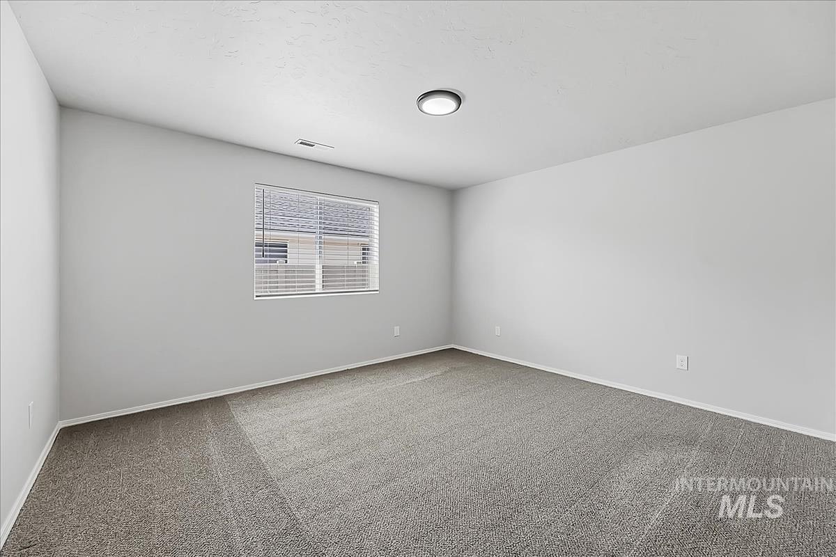 2574 E Whisper Wind Dr Property Photo 14