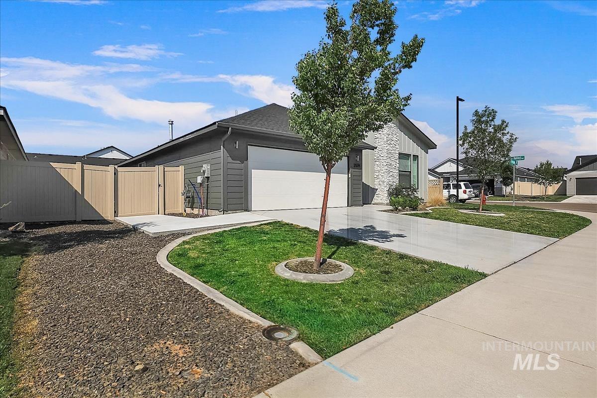 2574 E Whisper Wind Dr Property Photo 43