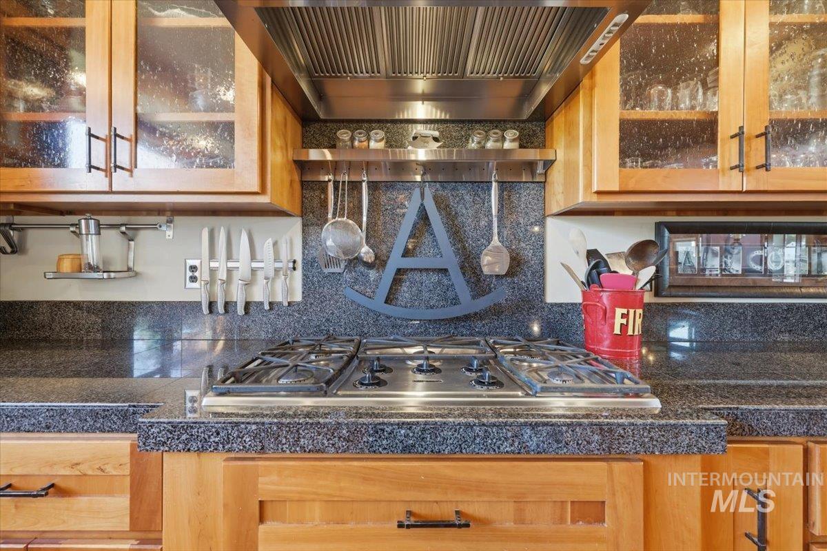 20337 Maggard Ln Property Photo 17