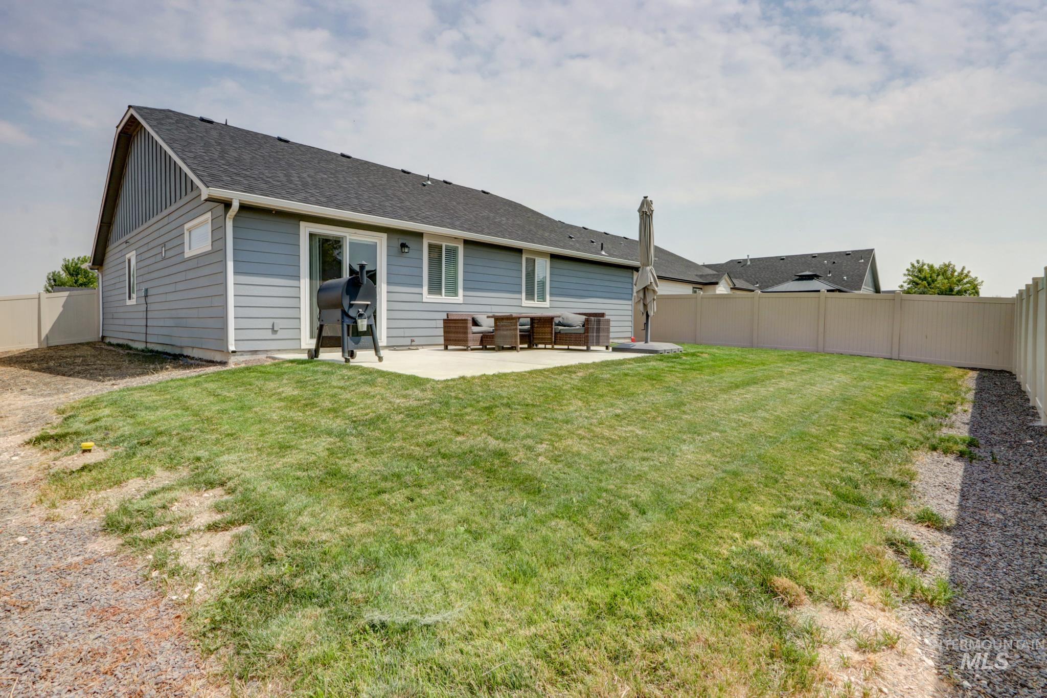 1169 N Ryde Ave Property Photo 37