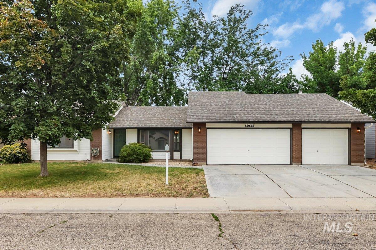 12038 W Ramrod Dr Property Photo 4