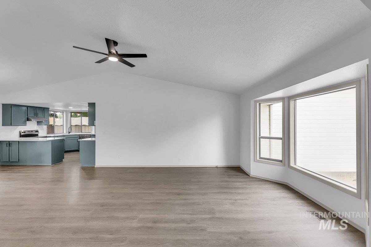 12038 W Ramrod Dr Property Photo 6