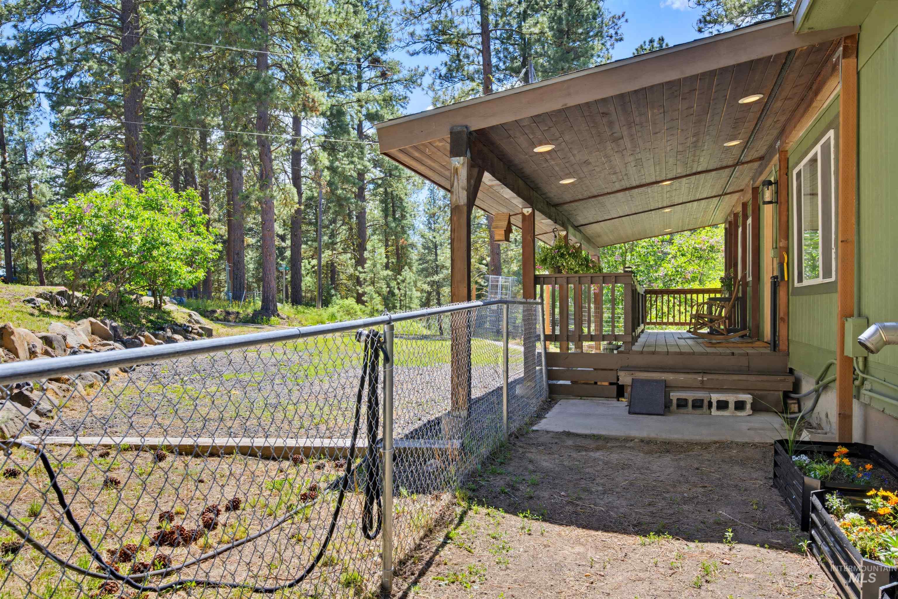 79 Sunset Loop Property Photo 39