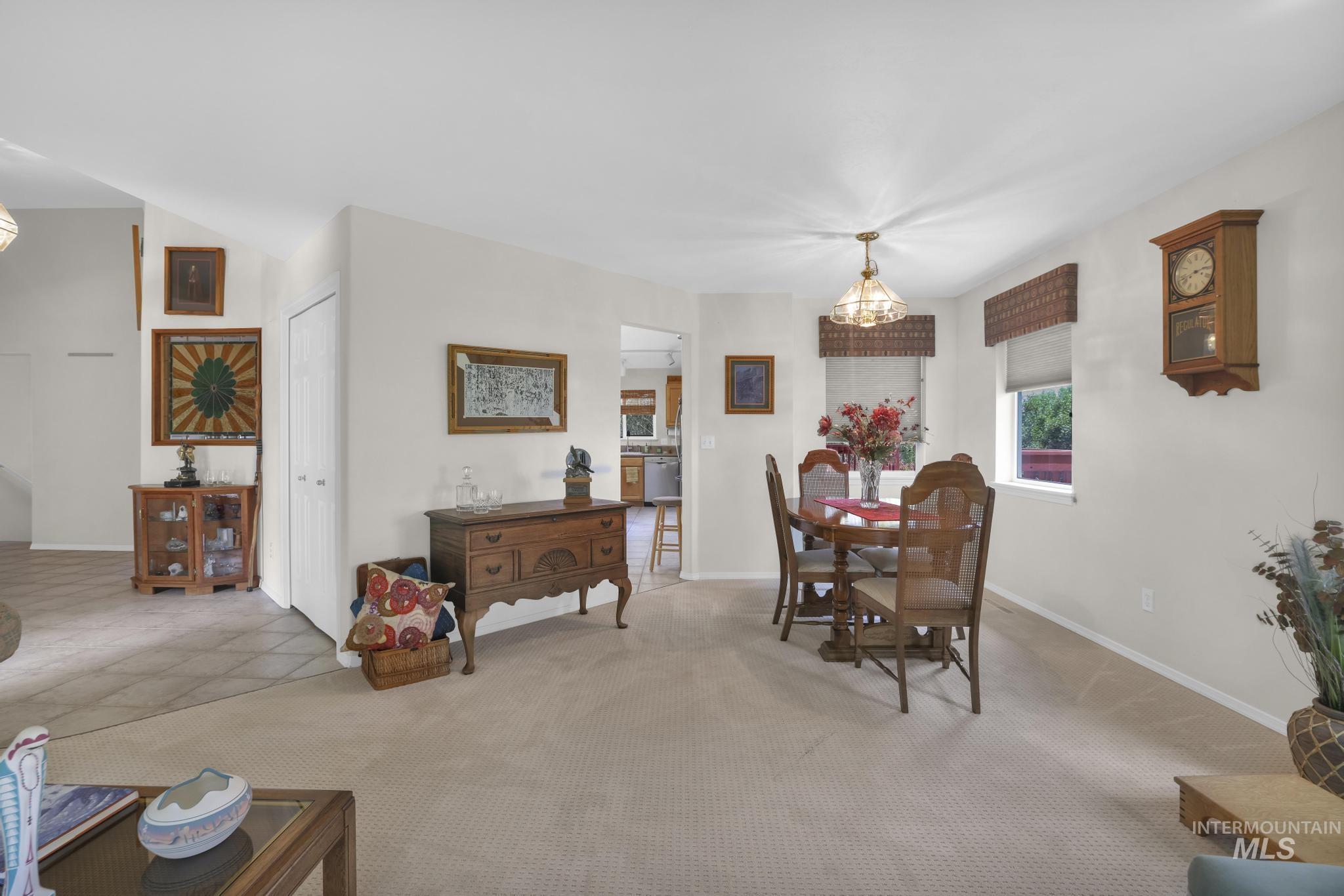 19010 Hwy 30 Property Photo 6