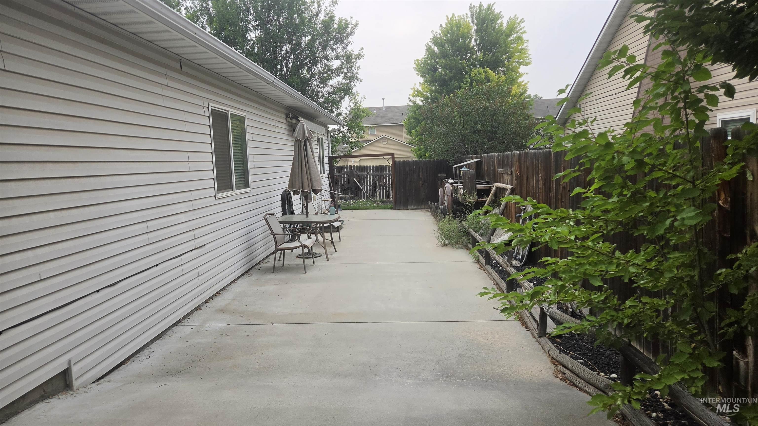 58 N Poplar Forest Place Property Photo 10