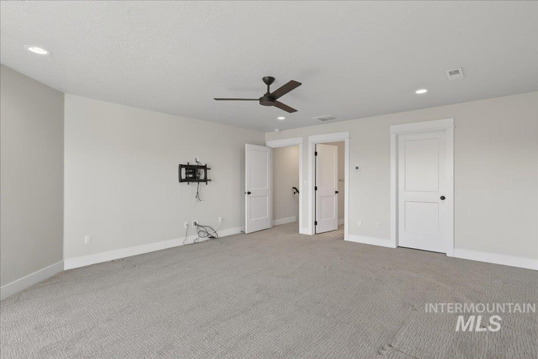 604 S Rivermist Ave Property Photo 24