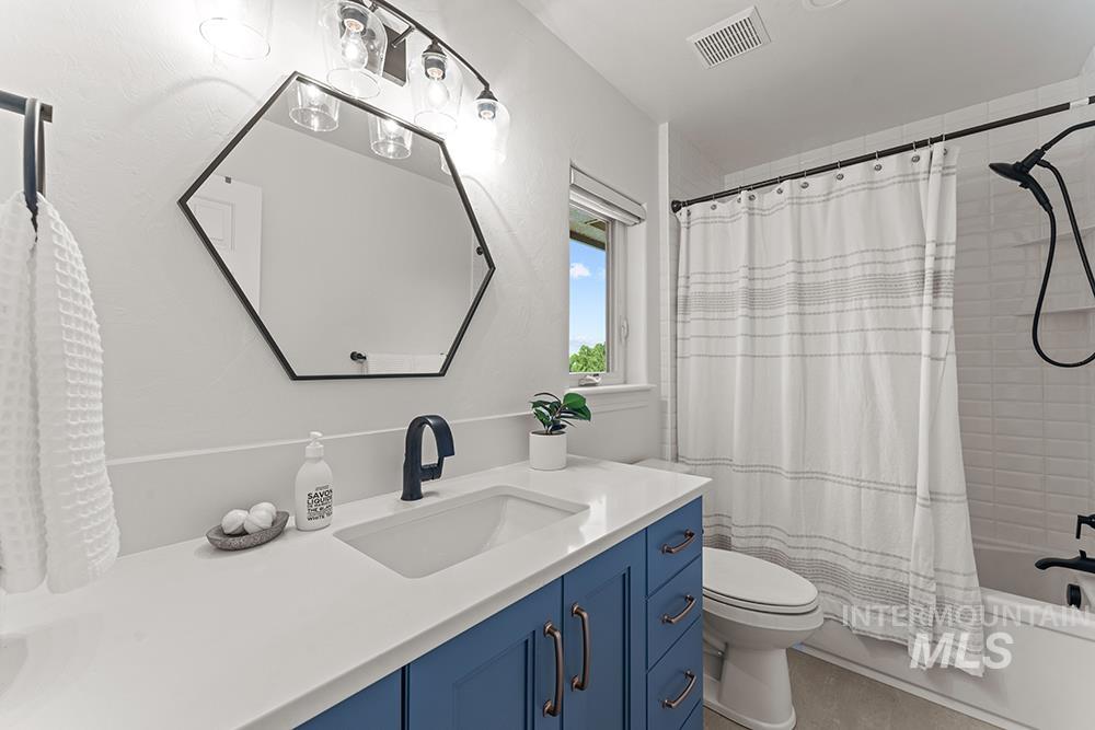6676 N Double Eagle Ln Property Photo 34