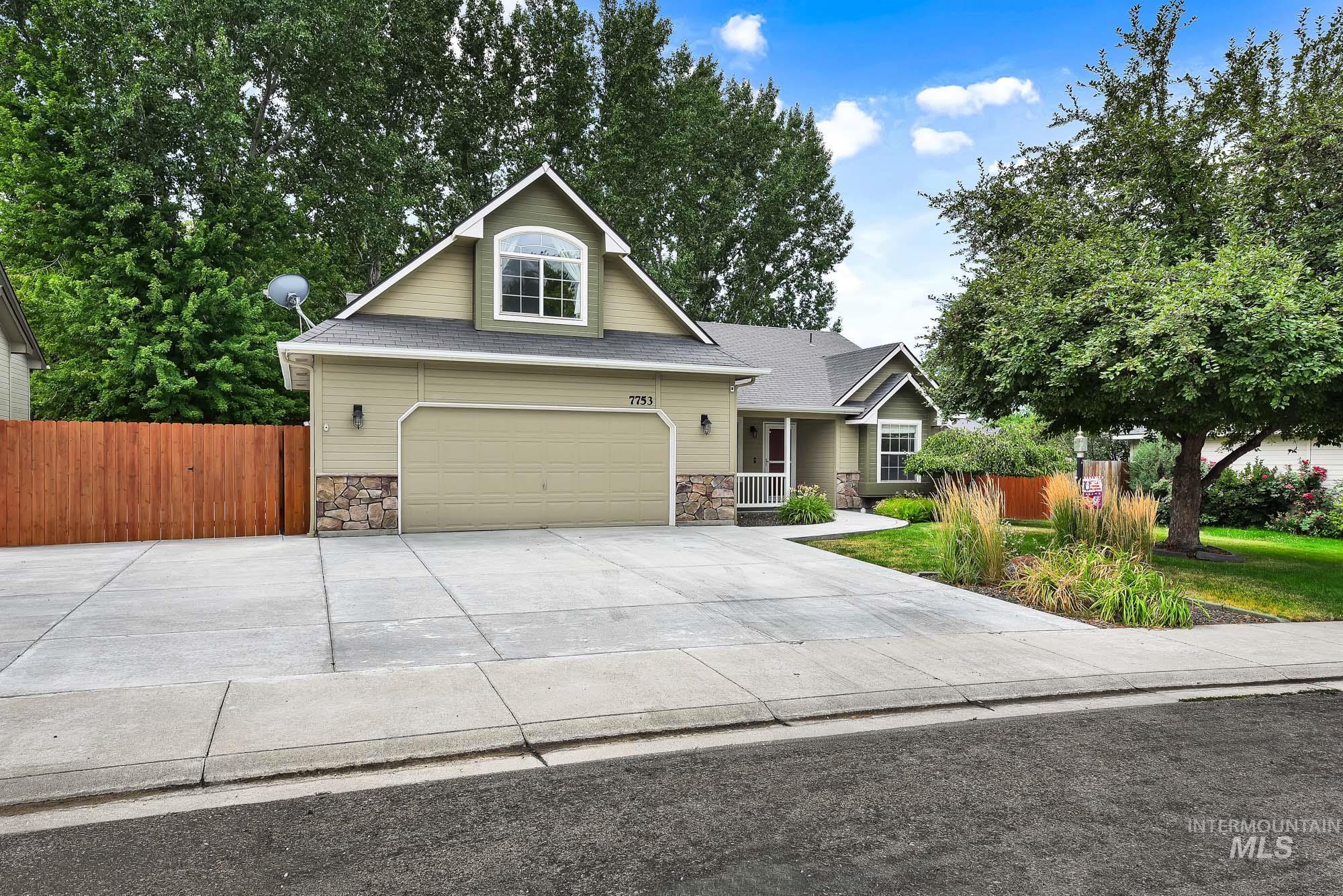 7753 W W Bright Star Property Photo 2