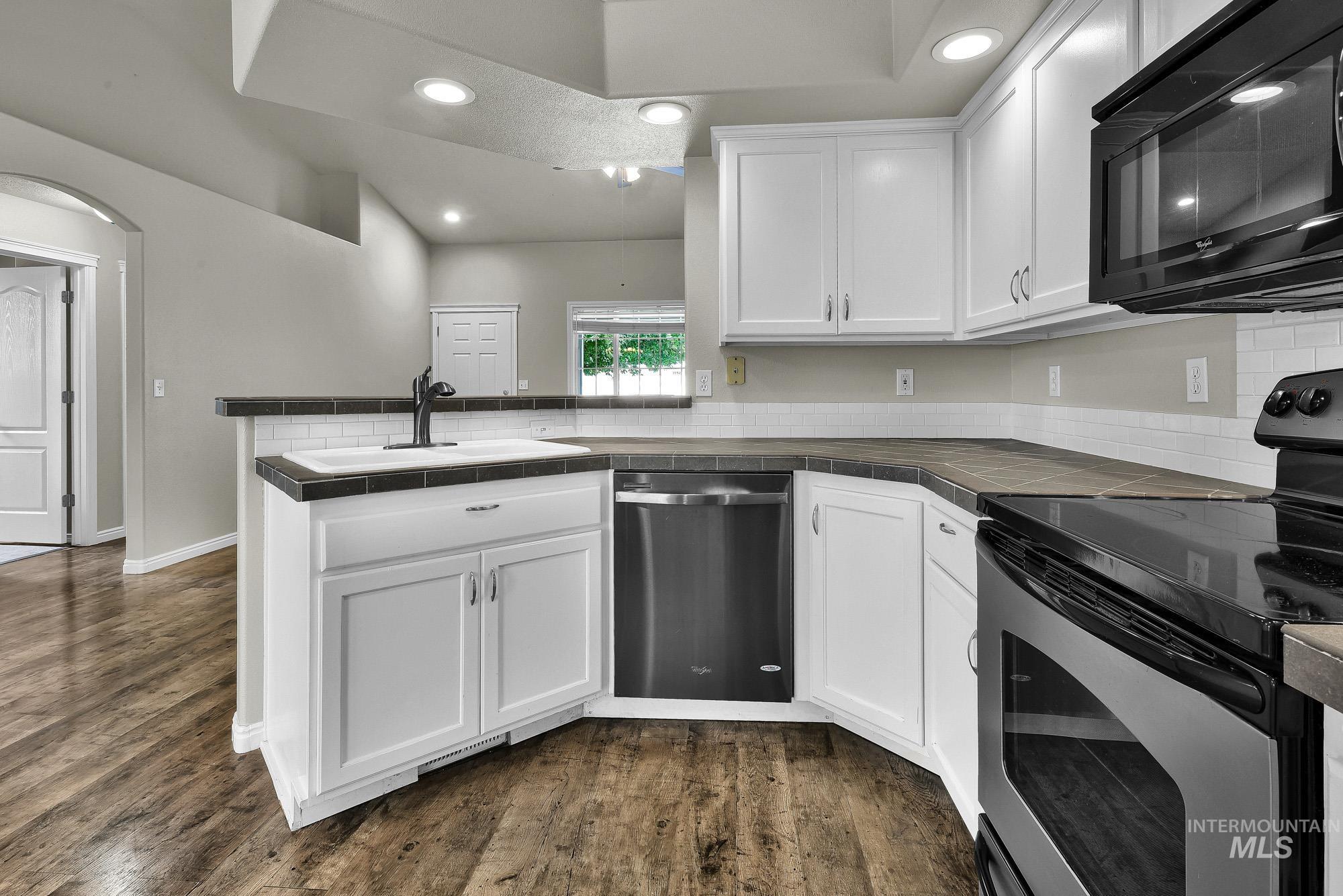 7753 W W Bright Star Property Photo 11