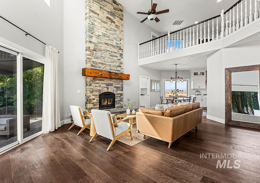 8901 W Bugle Boy Ln Property Photo 8