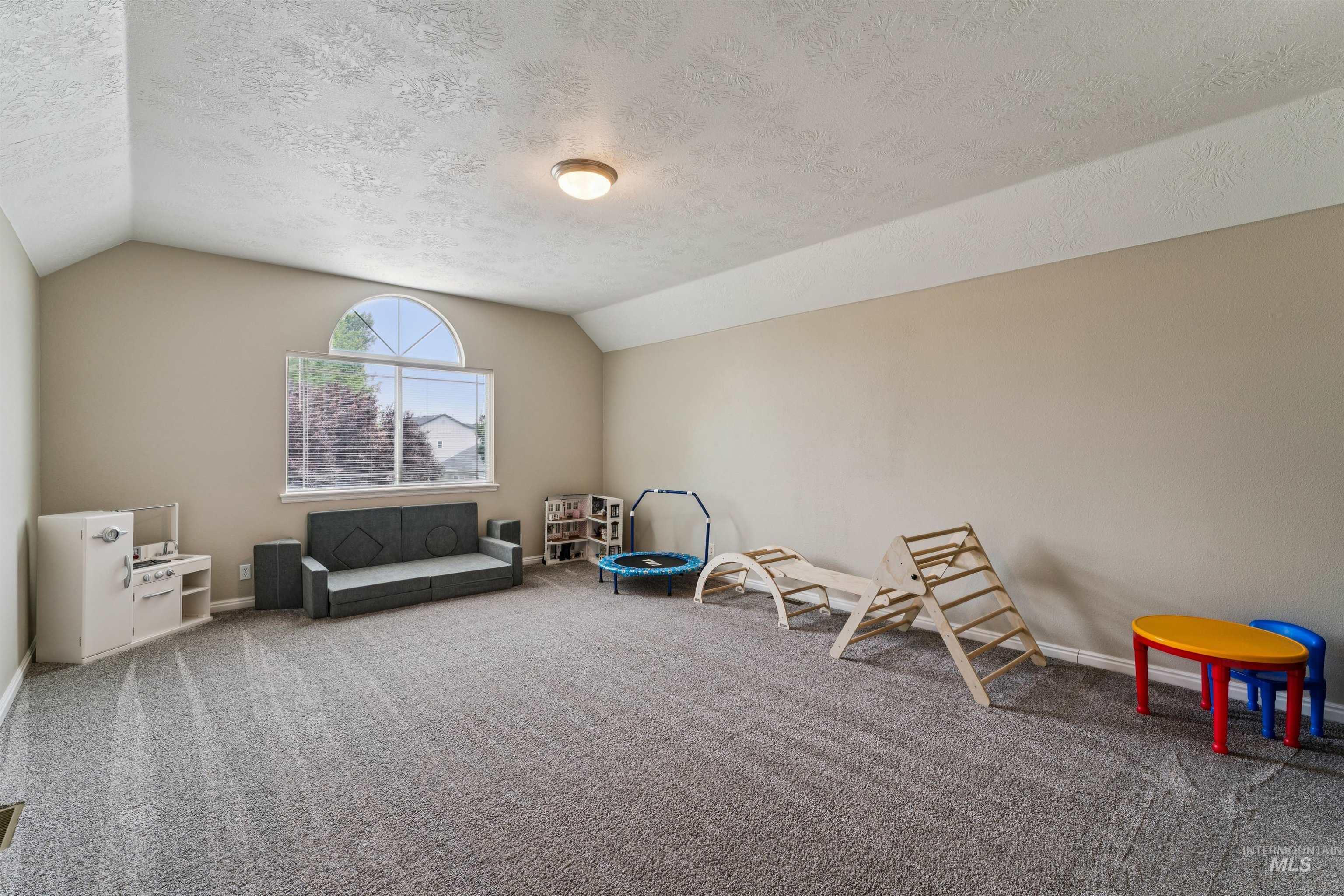 2899 S Bailey Ave Property Photo 39