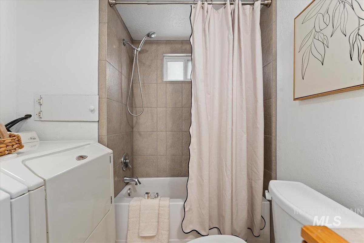 3686 S Clacton Way Property Photo 27