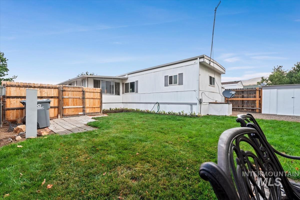 3686 S Clacton Way Property Photo 32