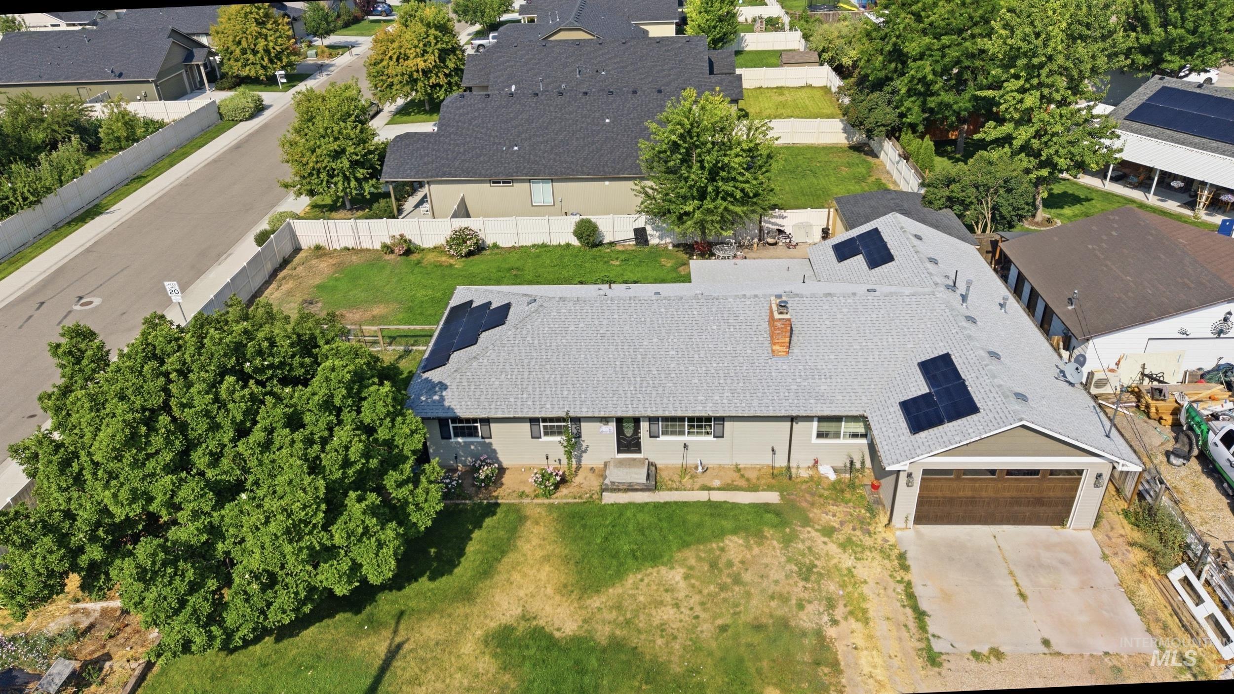 1205 Chicago St Property Photo 1
