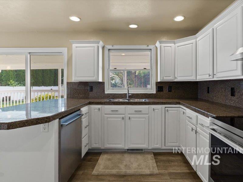 5311 Tripple Ct Property Photo 14