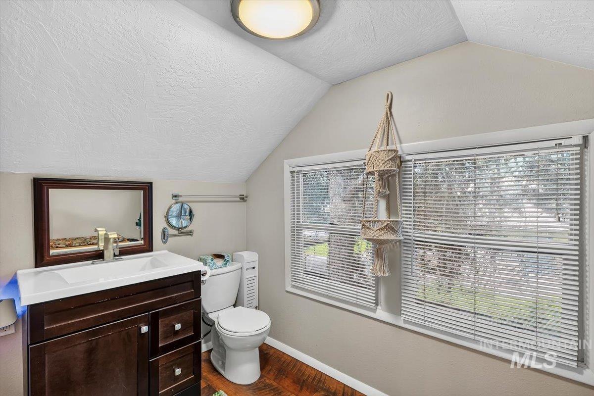 1401 Cleveland Blvd Property Photo 28