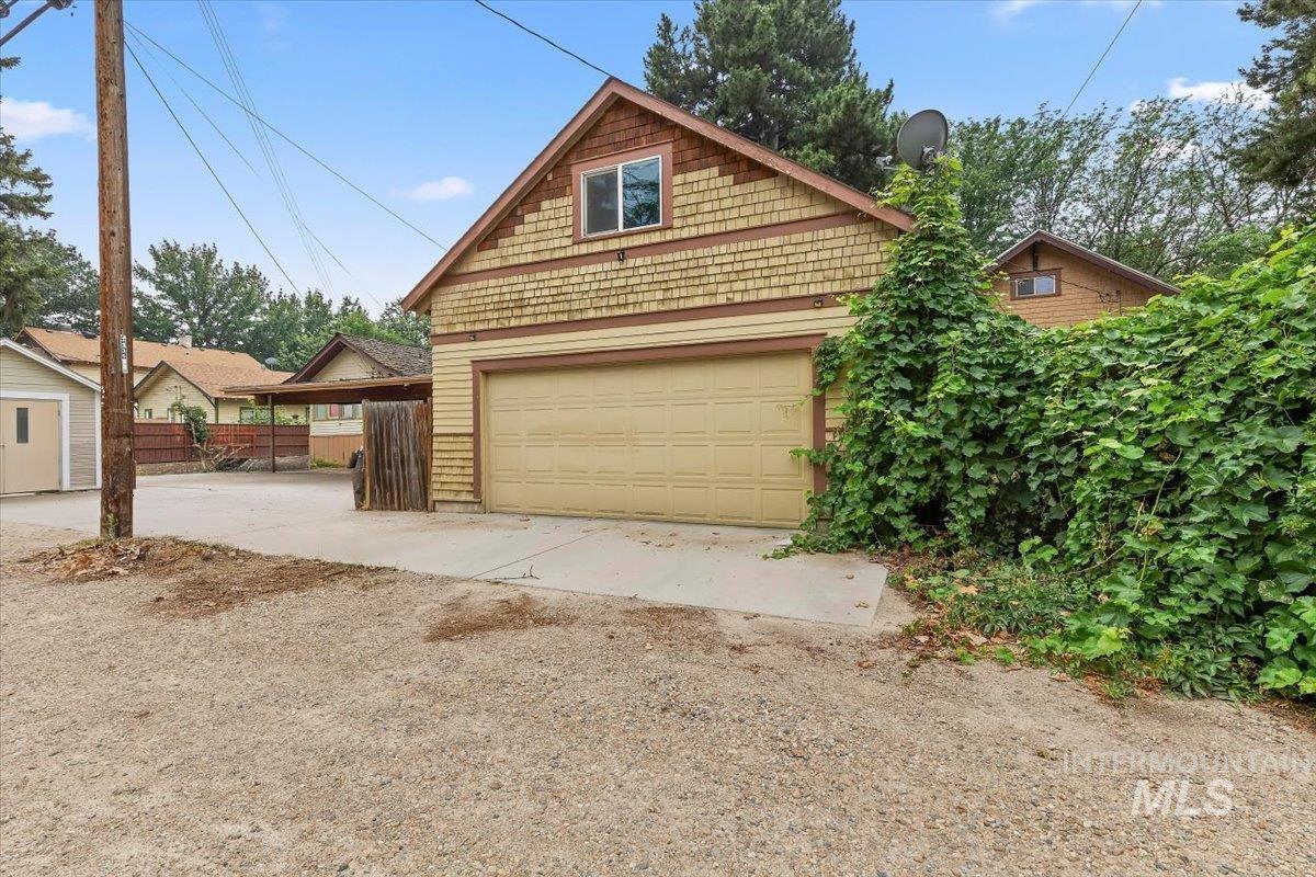 1401 Cleveland Blvd Property Photo 37