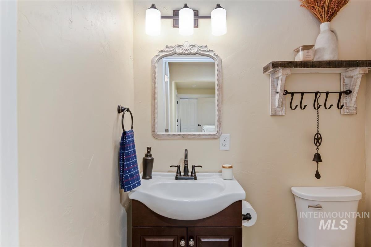 983 N Plaza Rd Property Photo 17