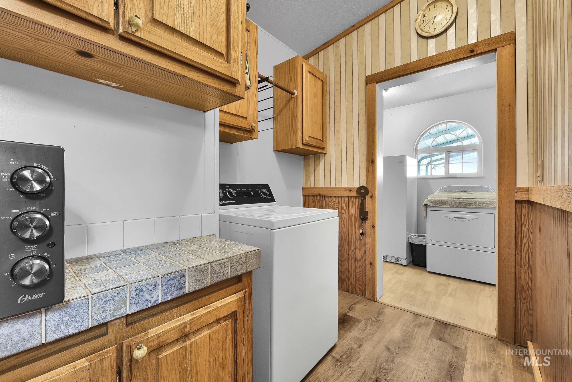 24900 Market Rd Property Photo 17
