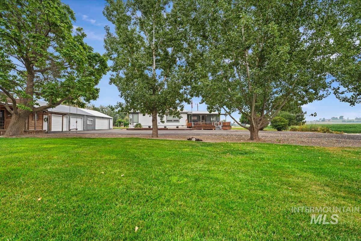 1200 Beverly Ave. Property Photo 36