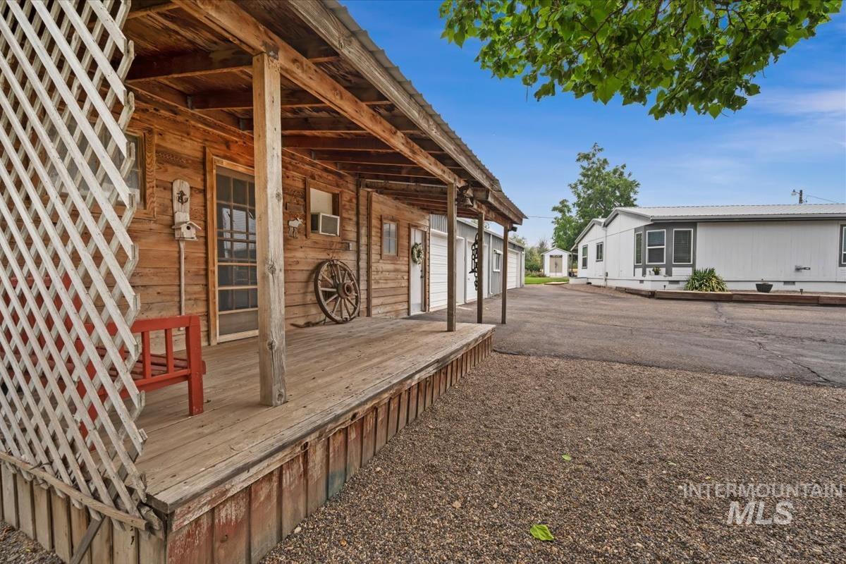 1200 Beverly Ave. Property Photo 50