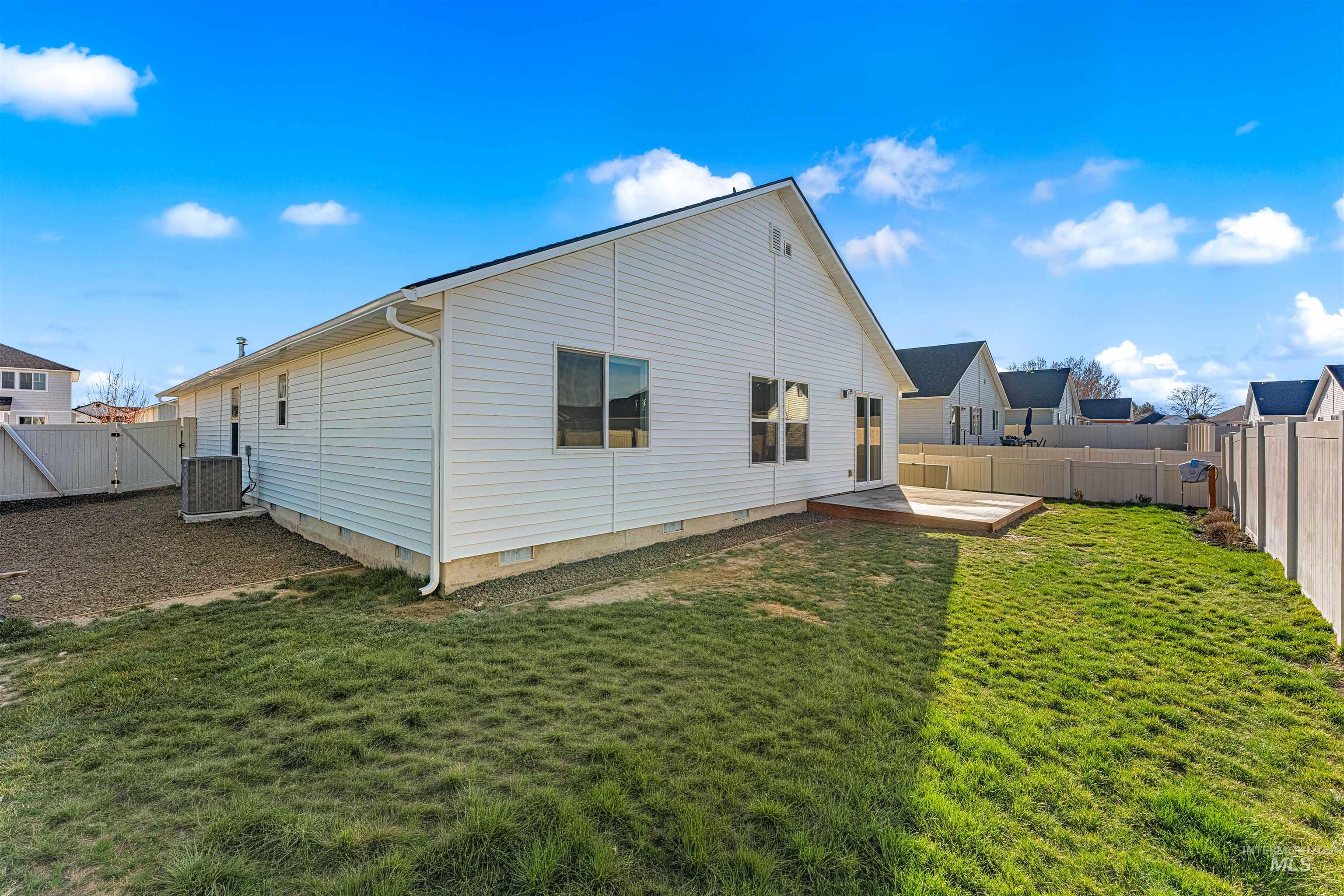 12342 Noreen St Property Photo 37