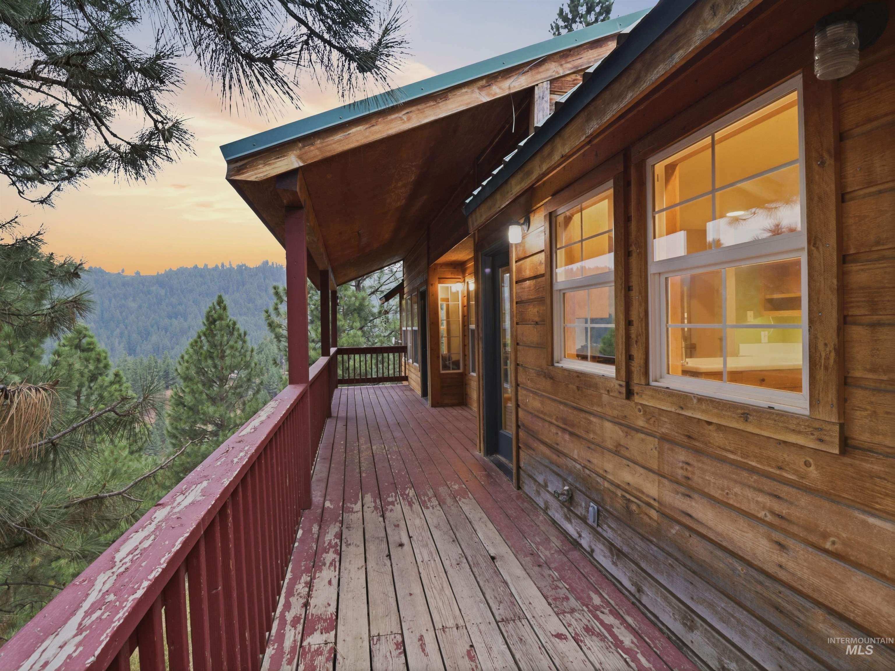 242 Wilderness Way Property Photo 3