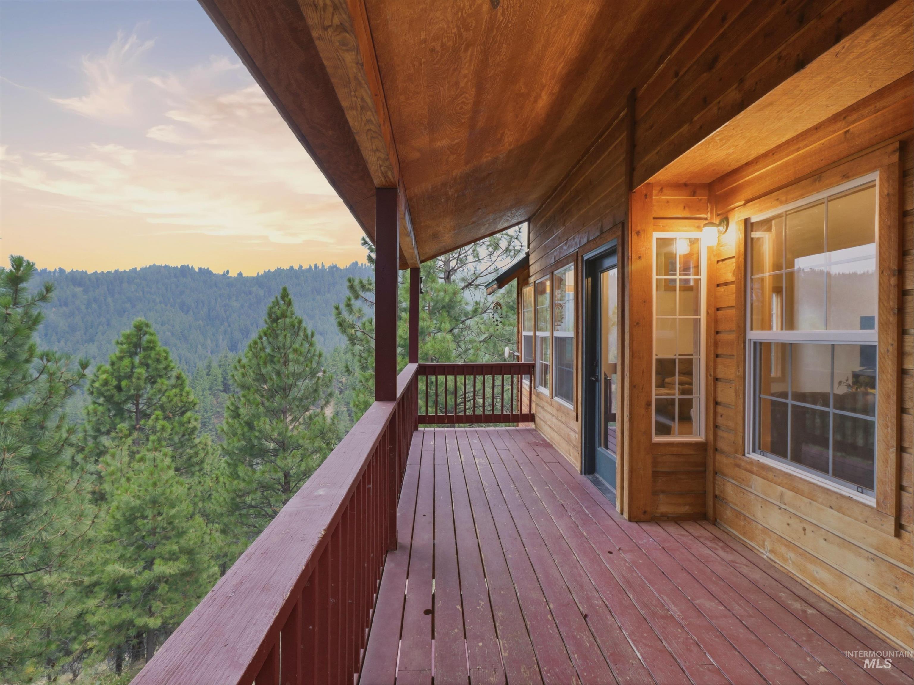 242 Wilderness Way Property Photo 4