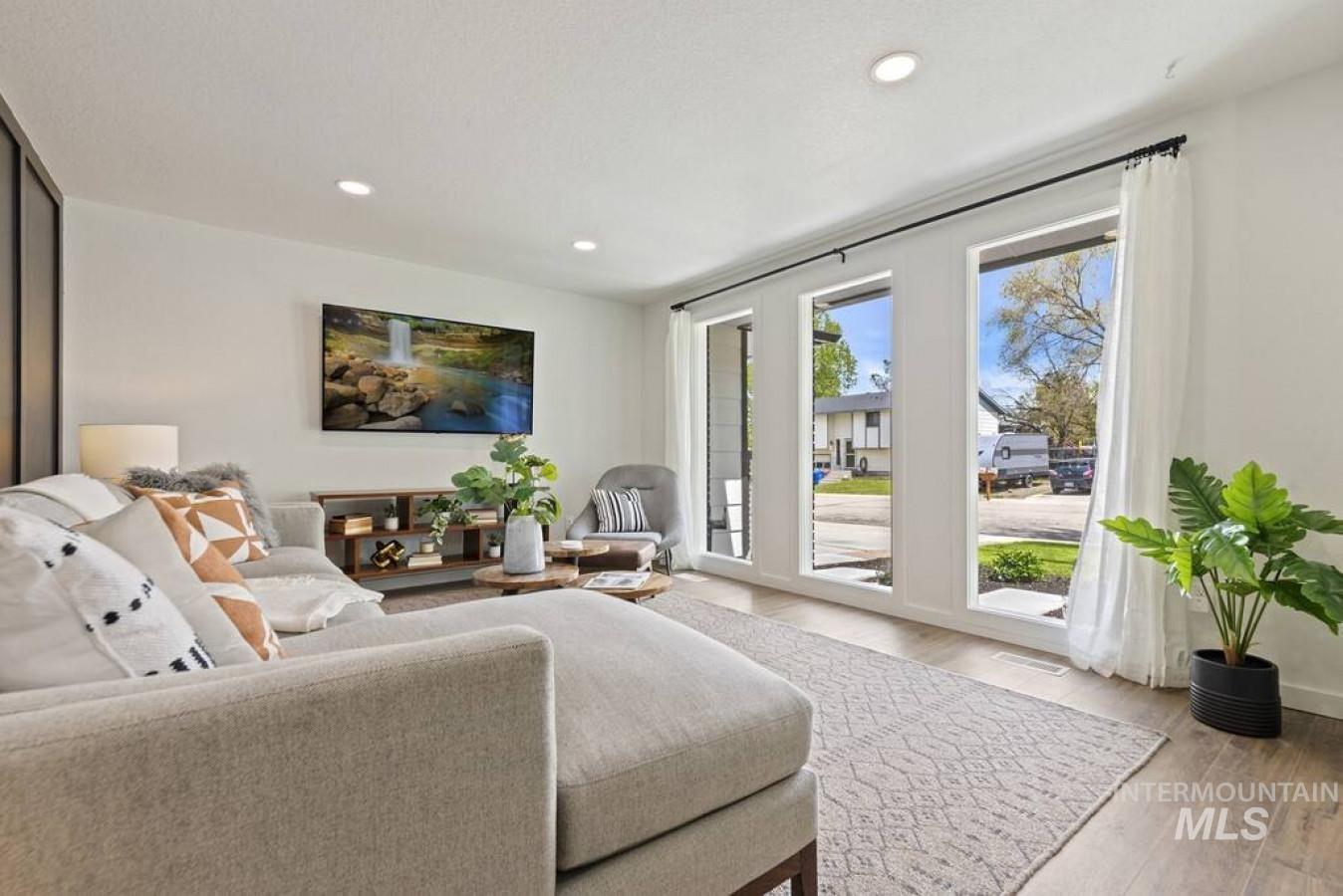 4795 S Maverick Way Property Photo 12