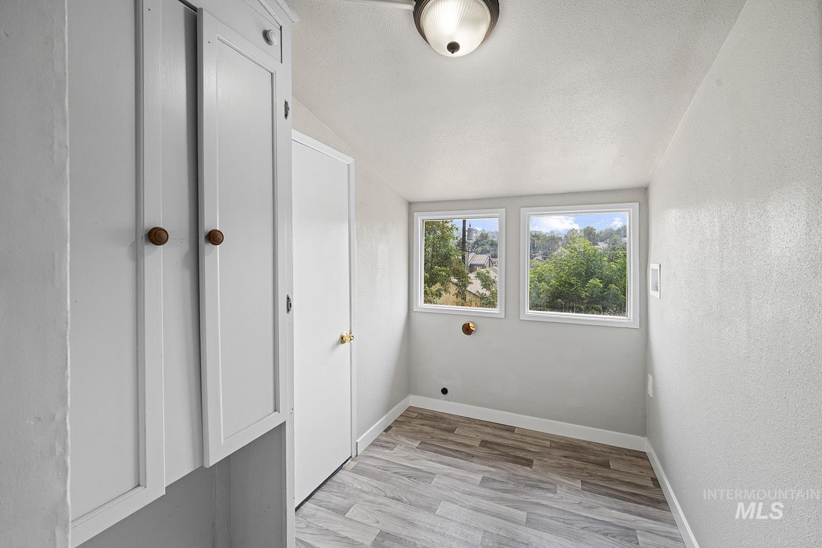 708 15th Avenue Property Photo 12