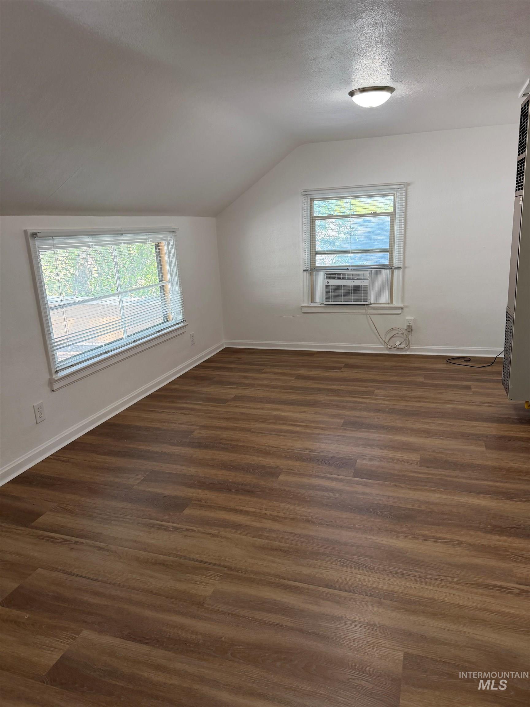 6105 W Post Street Property Photo 4