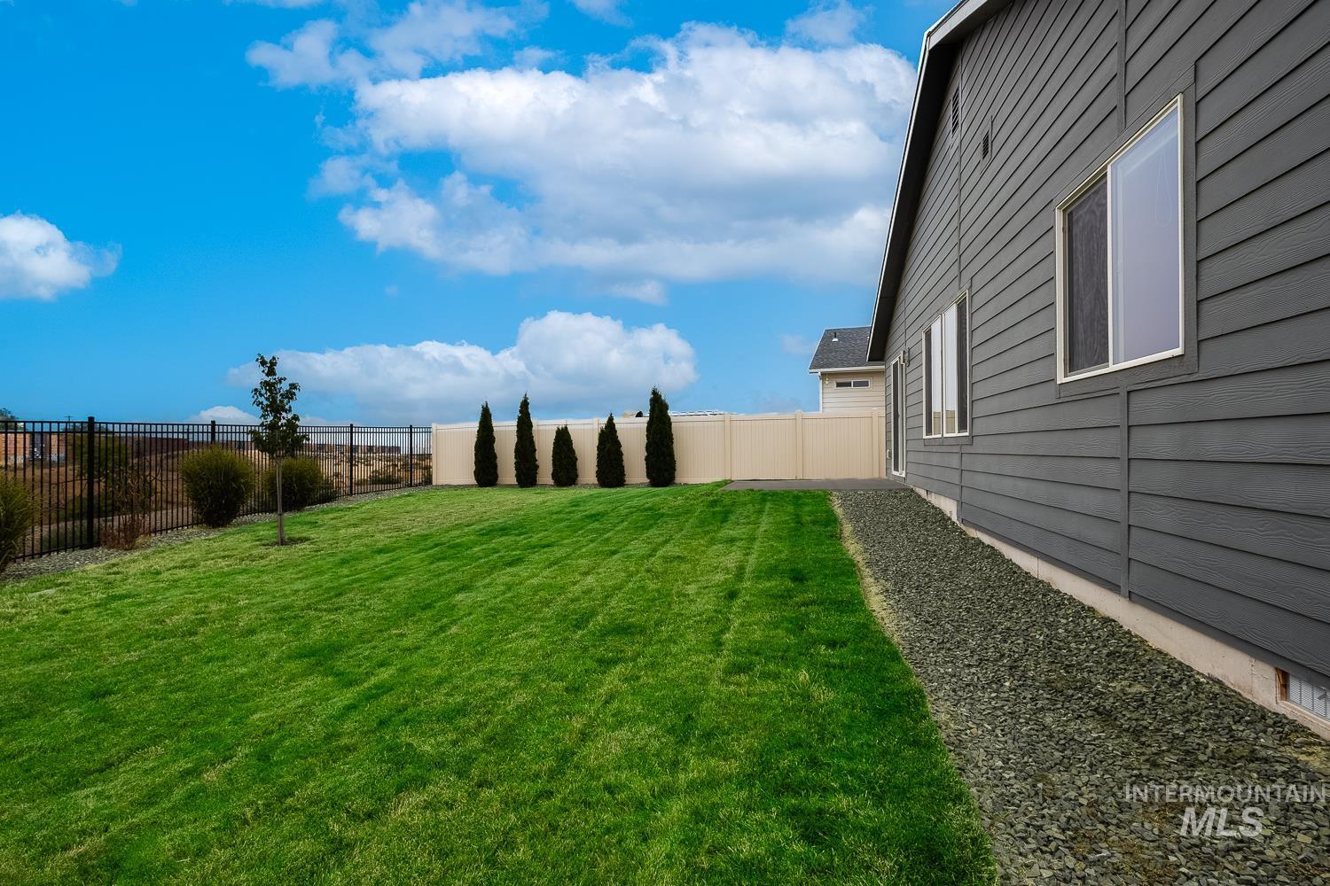 1545 N Thistle Dr Property Photo 39